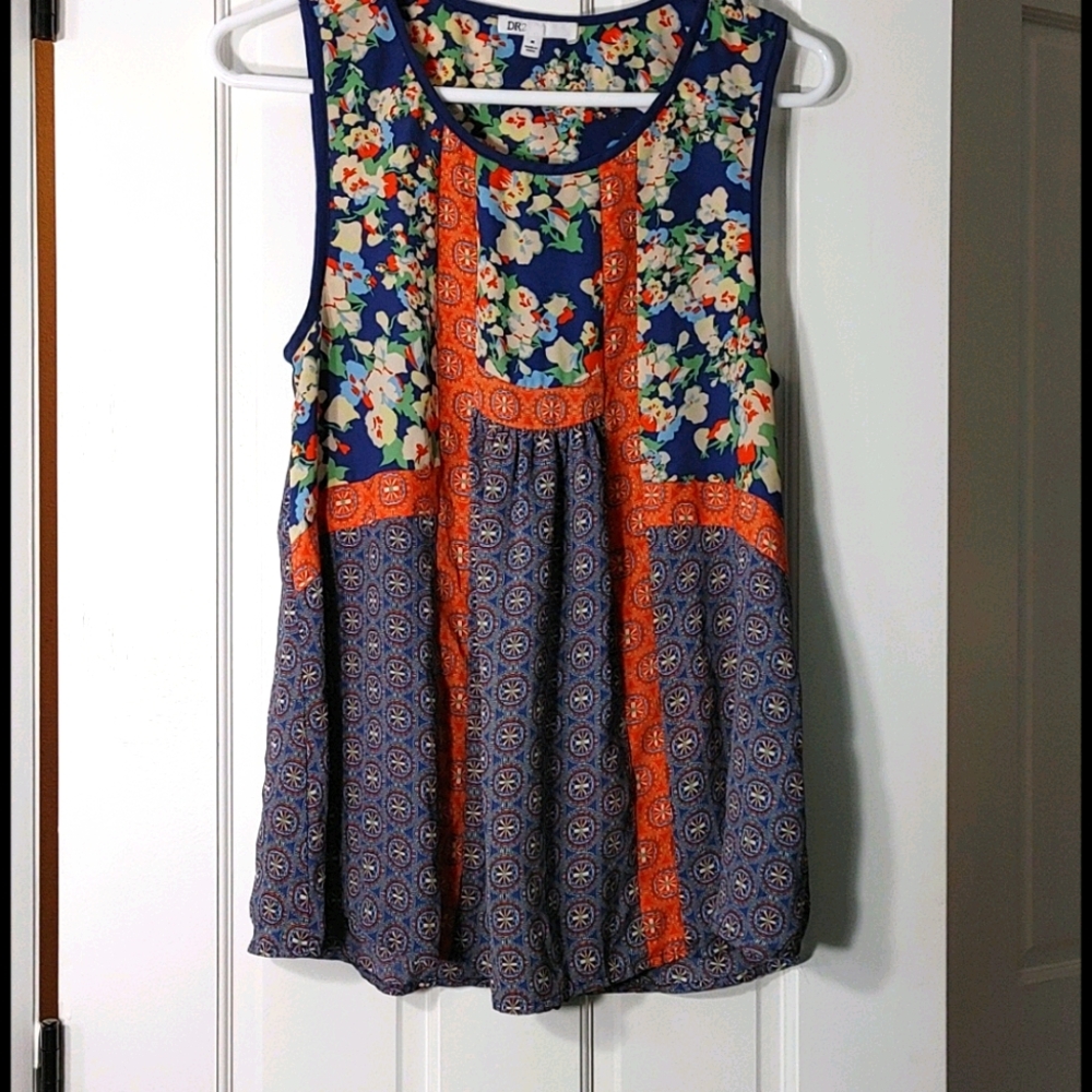 DR2 sleeveless top